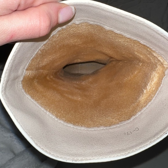 White Pretty Little Thing Knee High Chunky Sole Boots - Picture 5 of 6